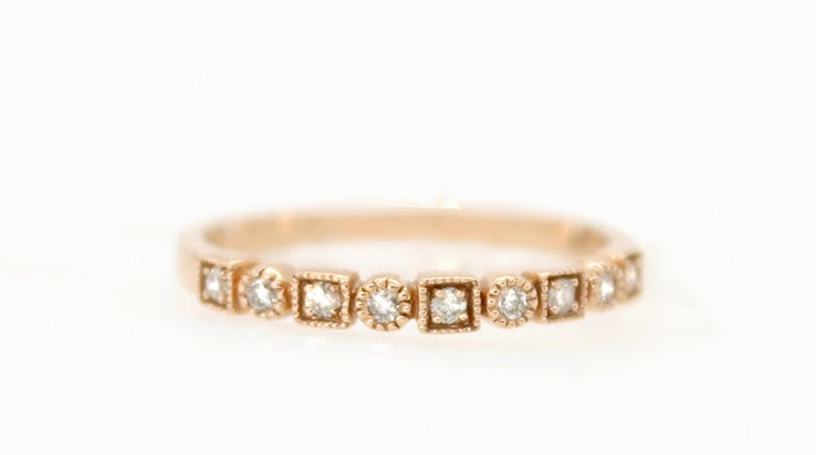 14K Rose Gold Round/Suare Milgrain Diamond Band