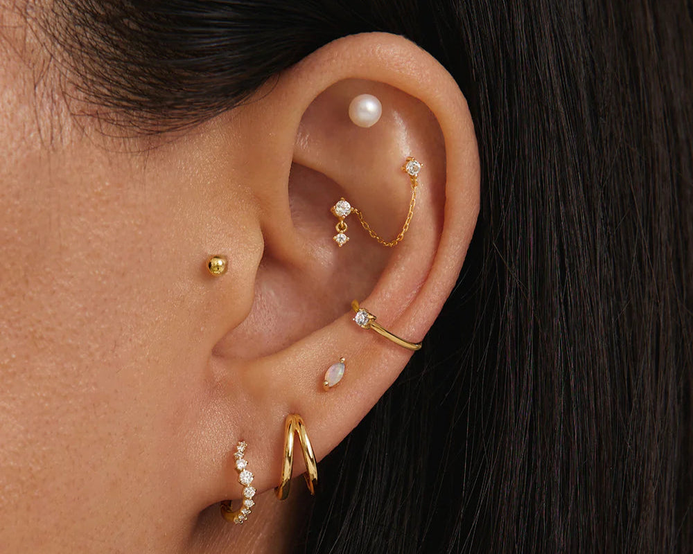 GRAMERCY | 14K Yellow Gold Dual White Sapphire Piercing Earring Front