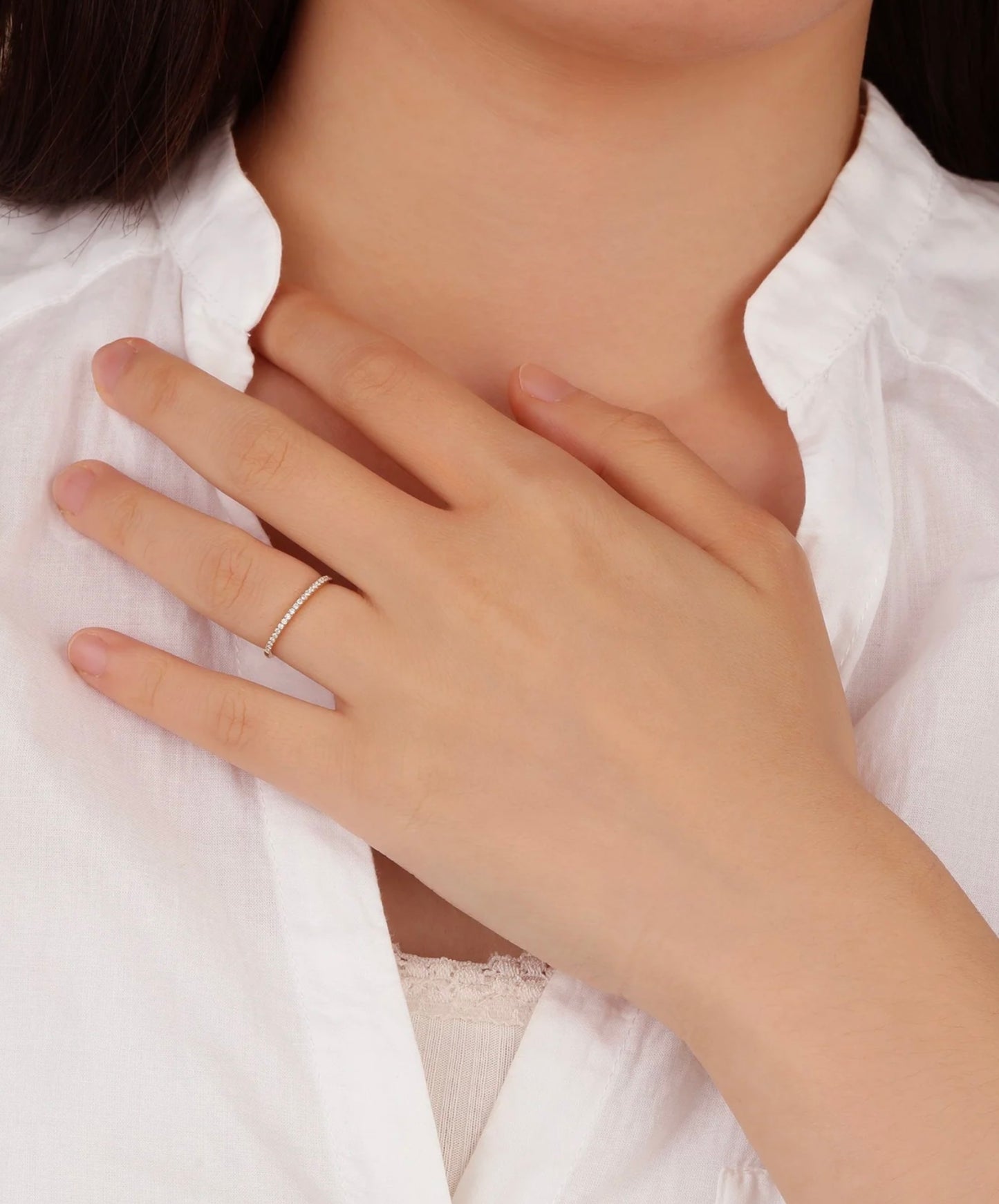 LEXI | 14K White Gold Diamond Band