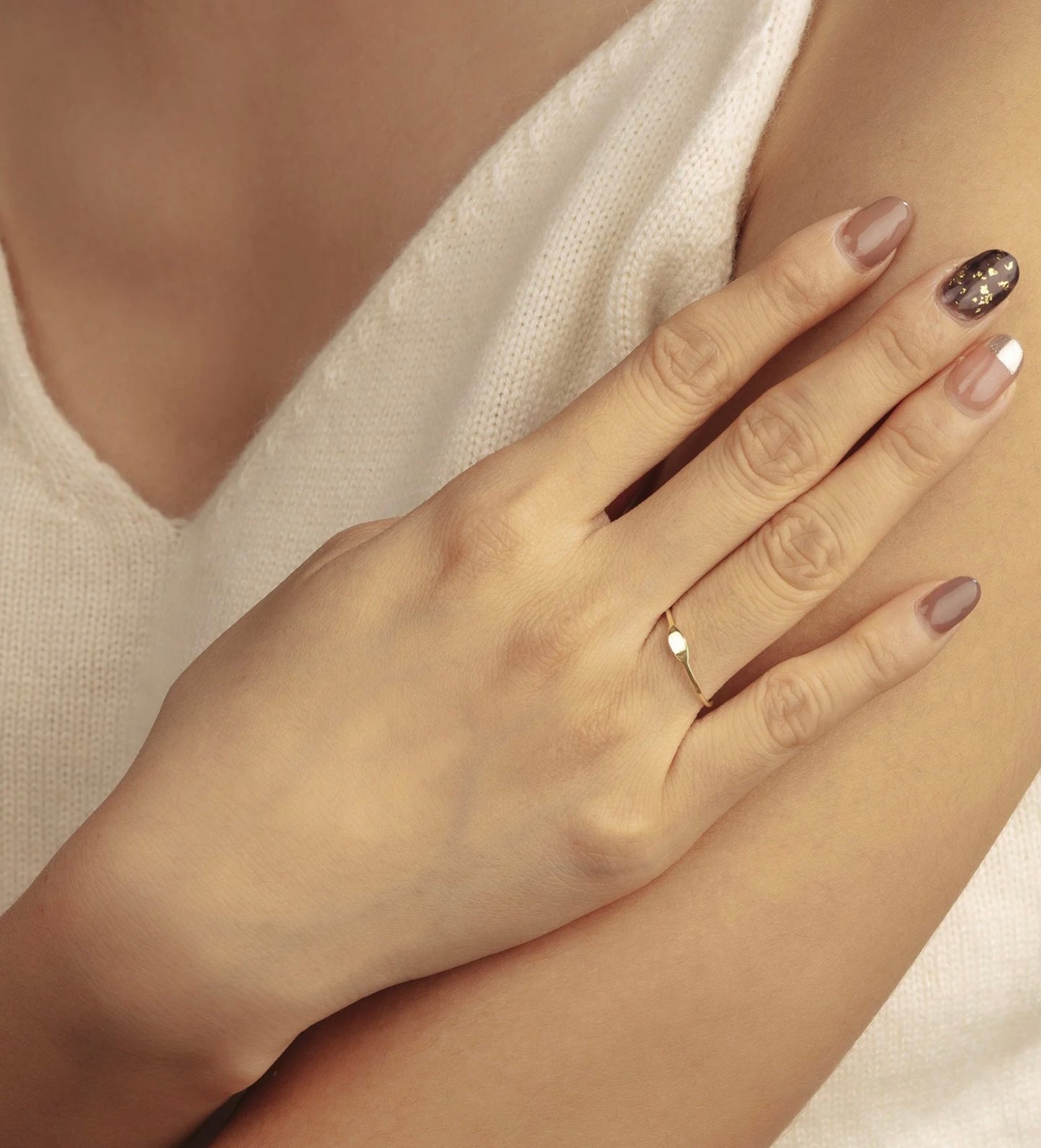 NINA | 14K Yellow Gold Skinny Oval Signet Ring