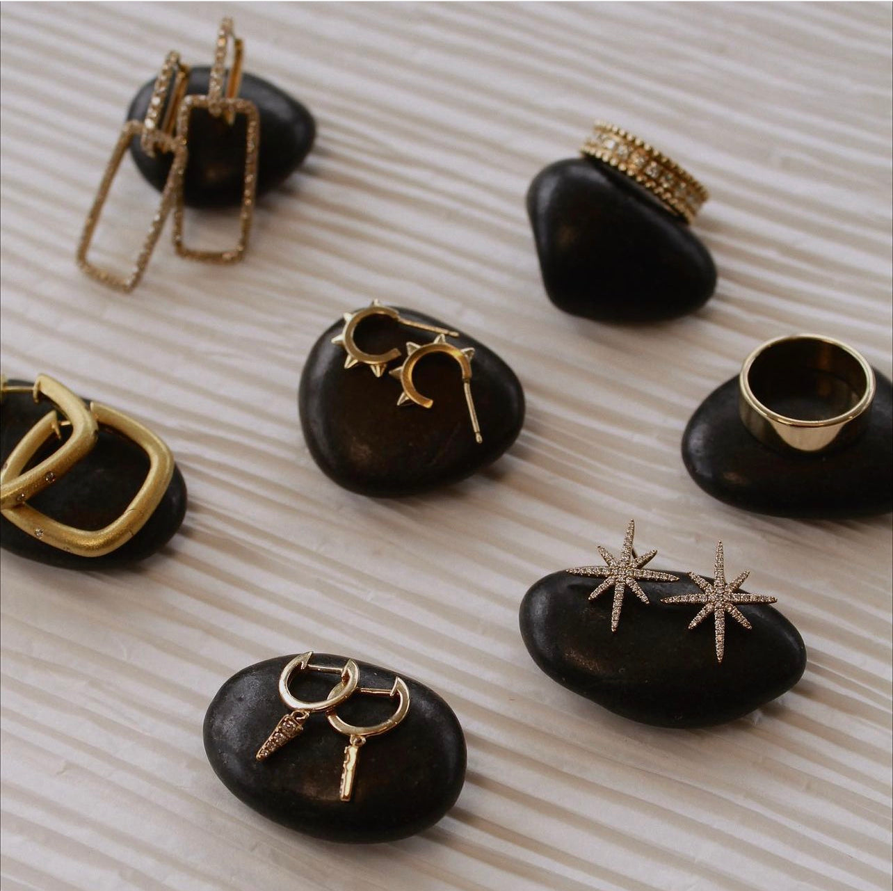 14K Yellow Gold Spike Huggies