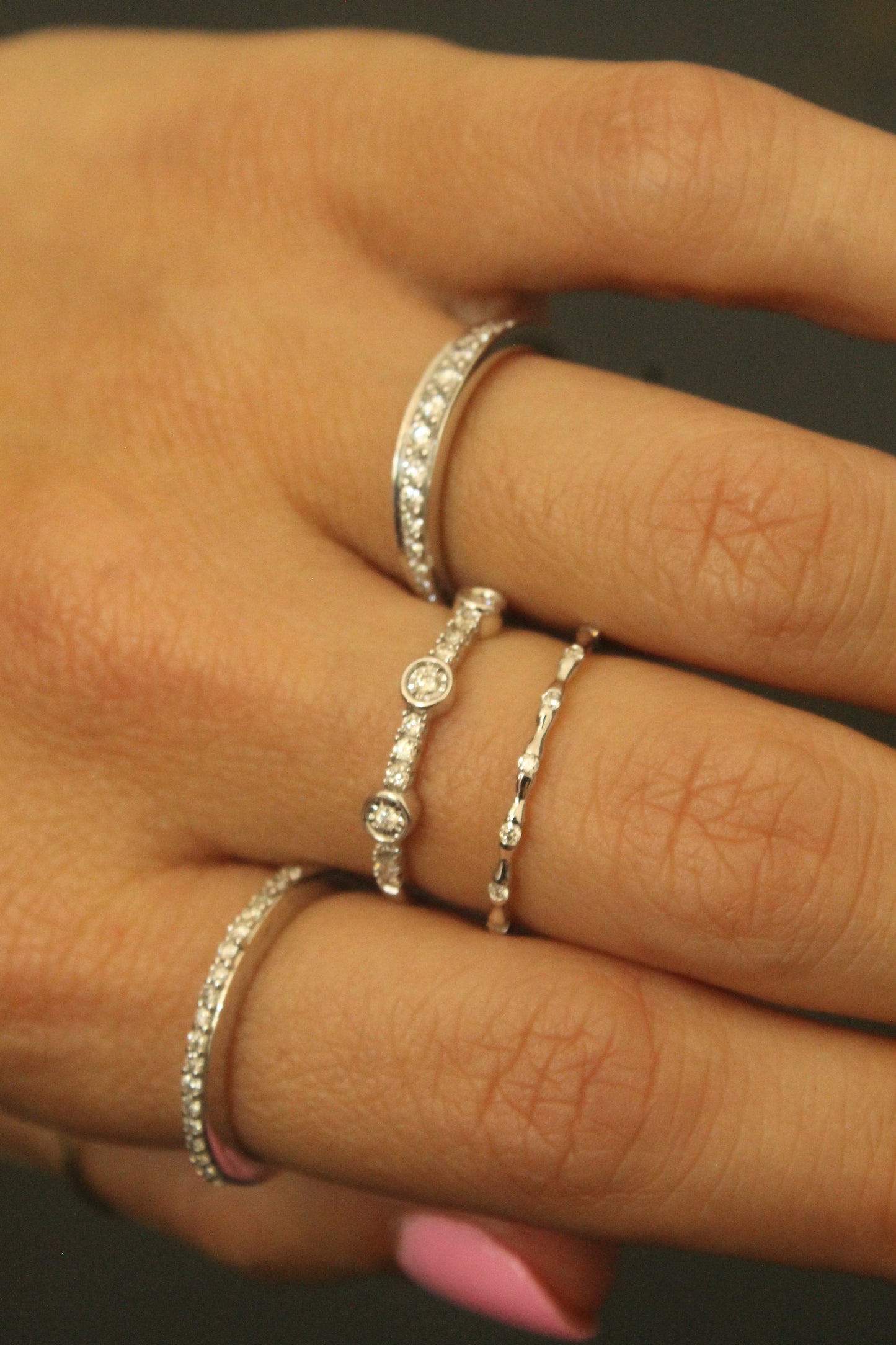 10K White Gold Bezel Round Diamond Band