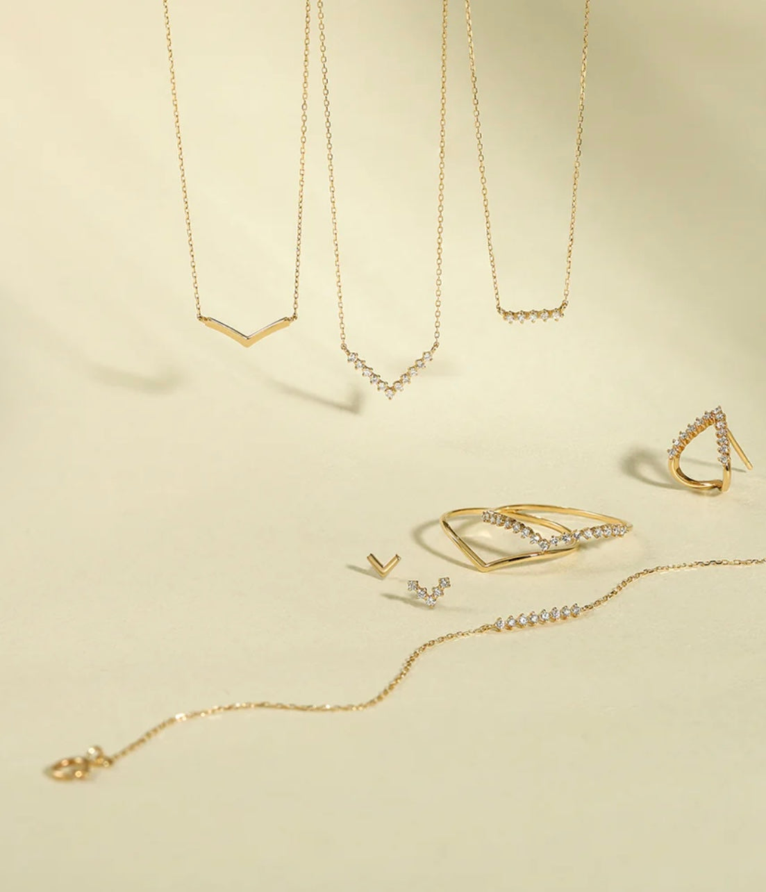 DREAM | 14K Yellow Gold Lab-Grown Diamond Wishbone Necklace