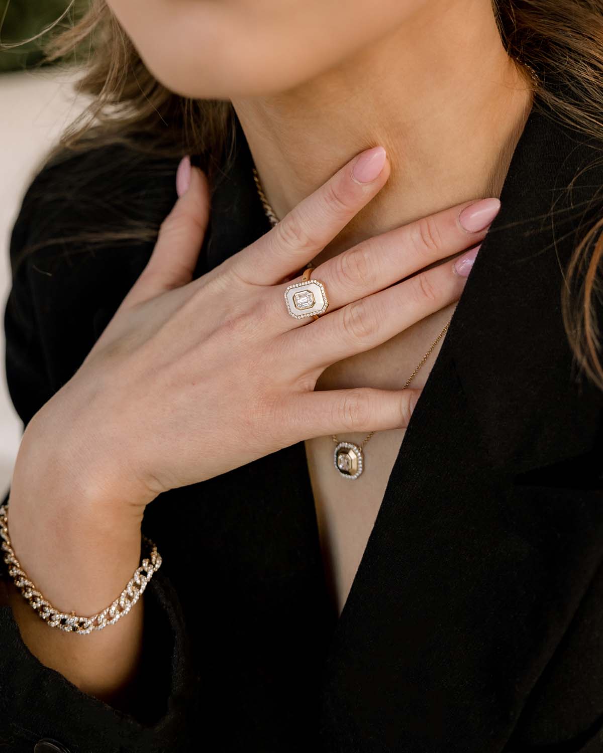 18K Yellow Gold Diamond Pendant Necklace