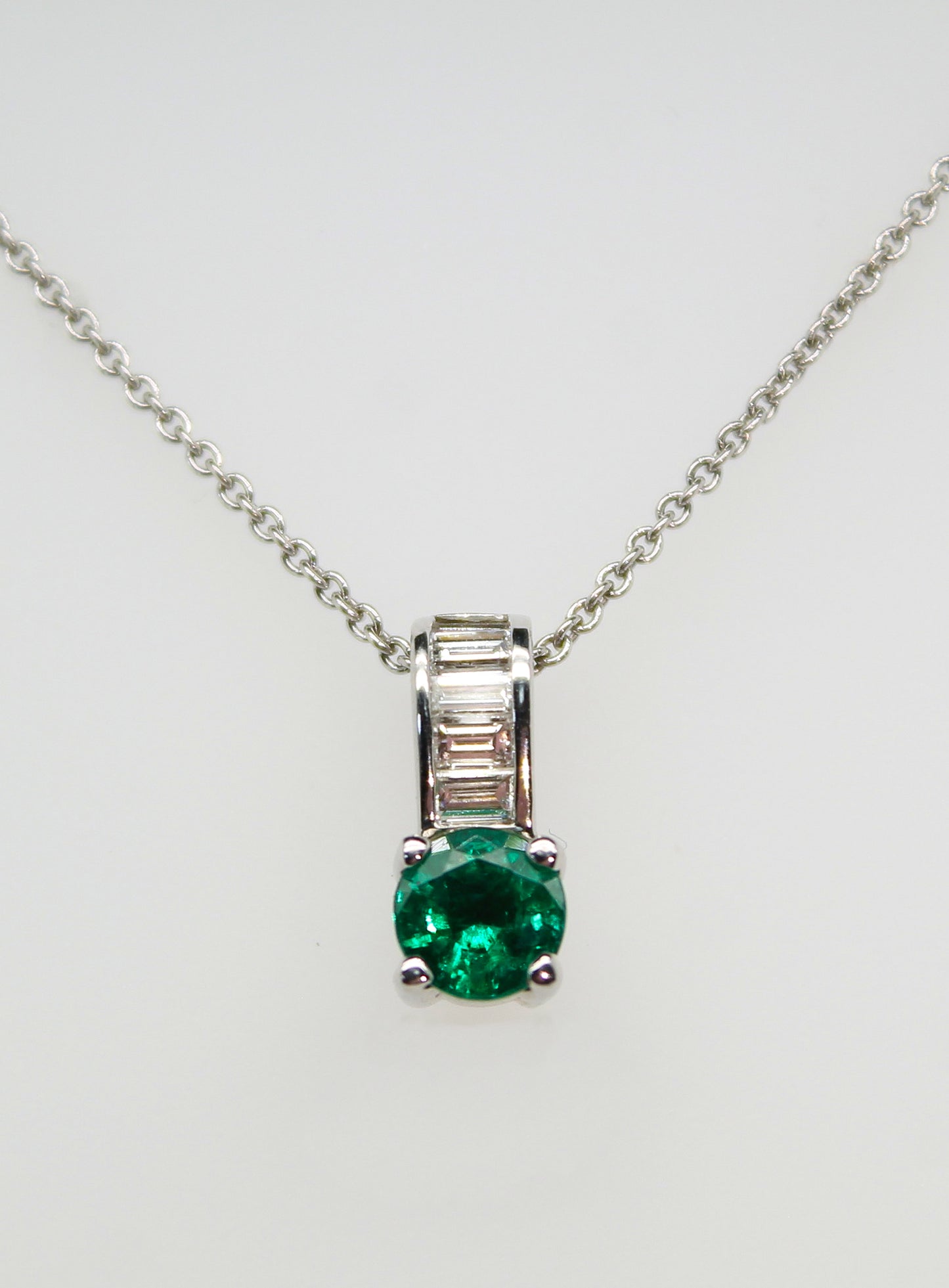 18K White Gold Emerald & Diamond Necklace