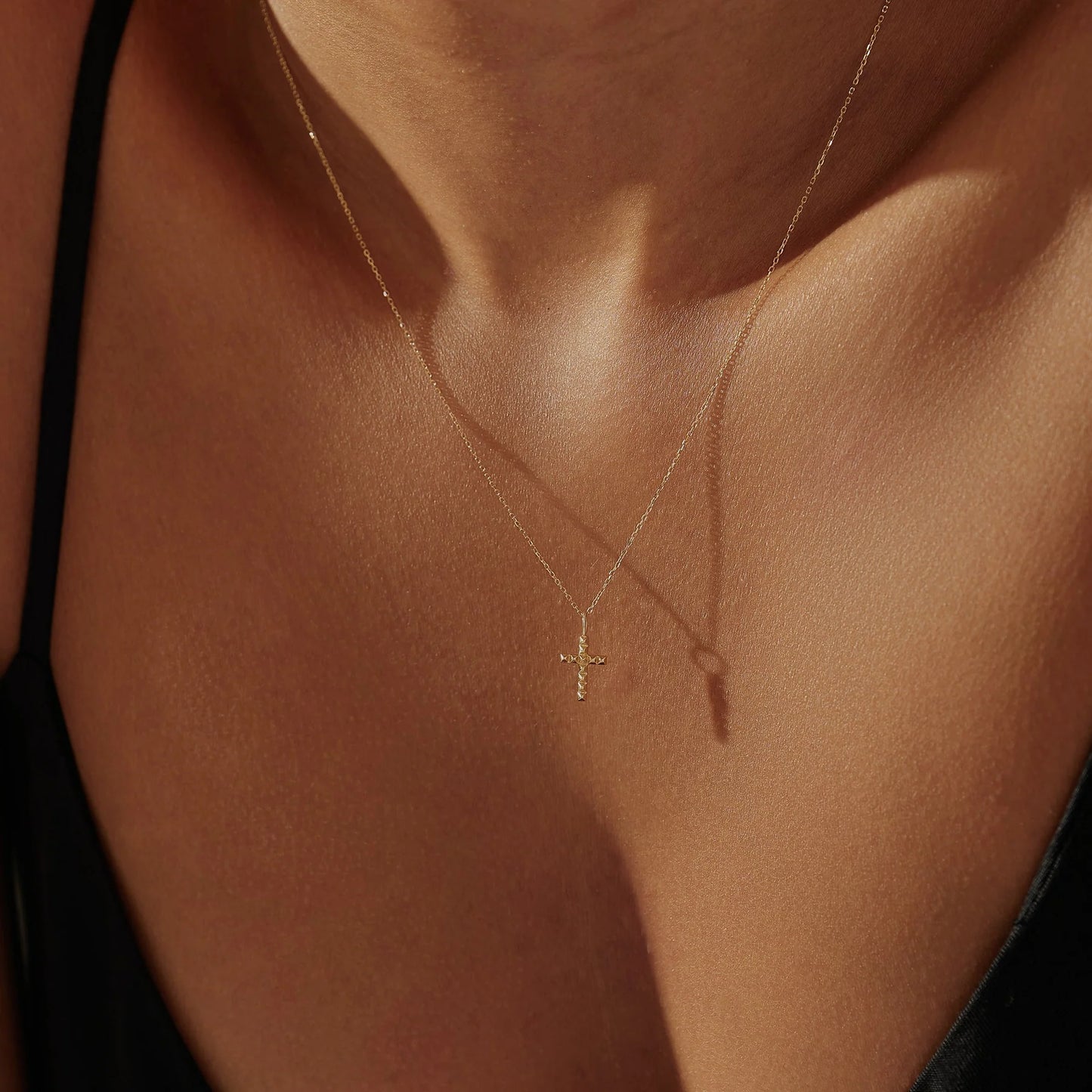 REBECCA | 14K Yellow Gold Cross Pendant
