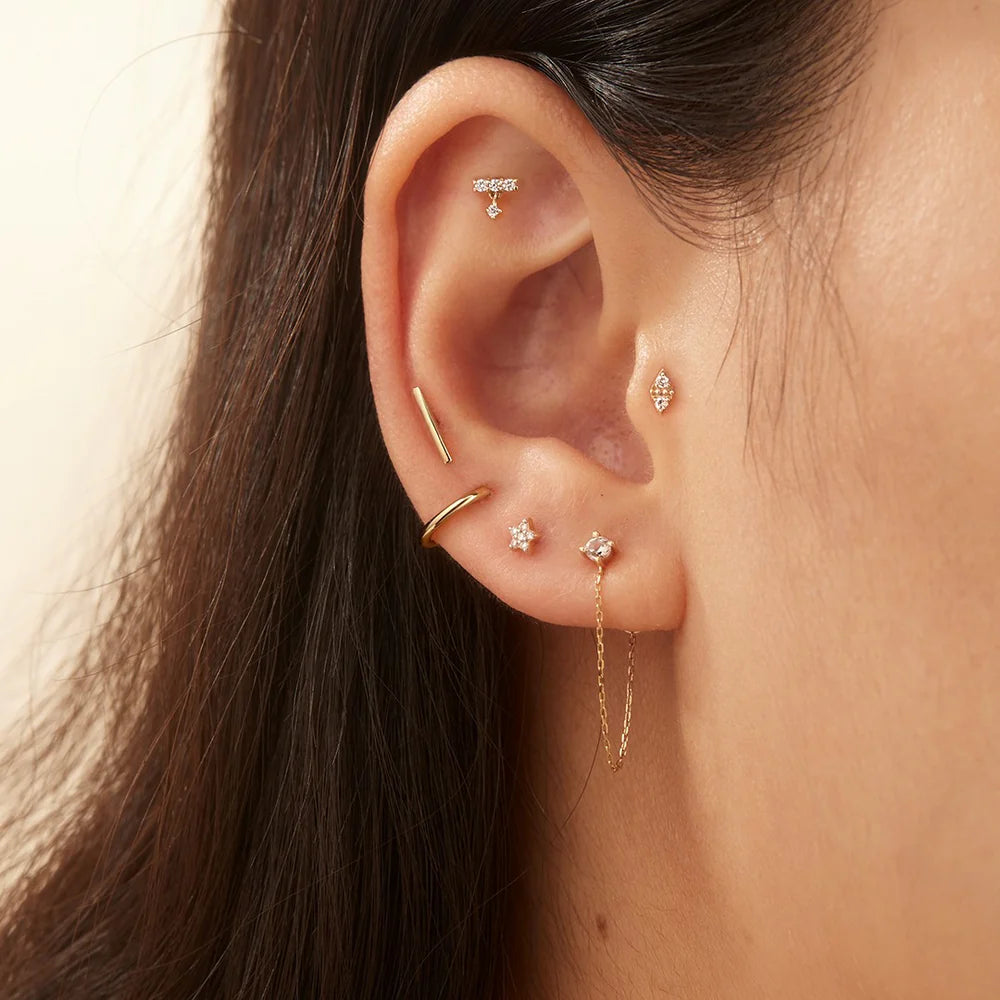 ADELE | 14K Yellow Gold Diamond Piercing Earring Front