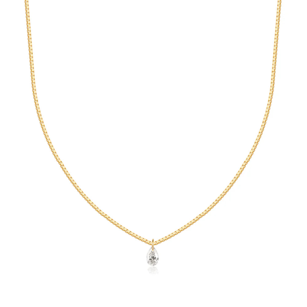 CHASSE | 14K Yellow Gold Floating Pear Diamond Necklace