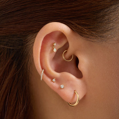 DEANNA | 14K Yellow Gold Triangle Diamond Piercing Earring Front