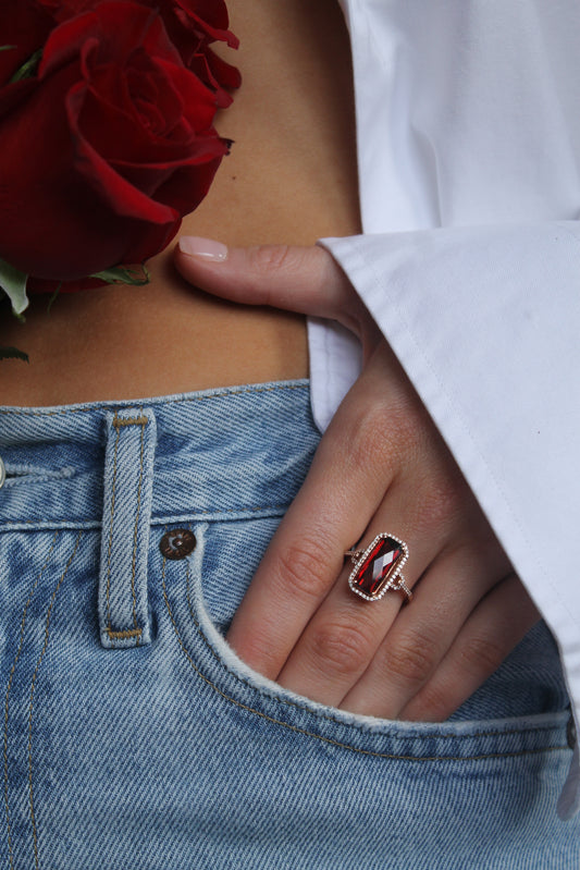 14K Rose Gold Garnet & Diamond Ring