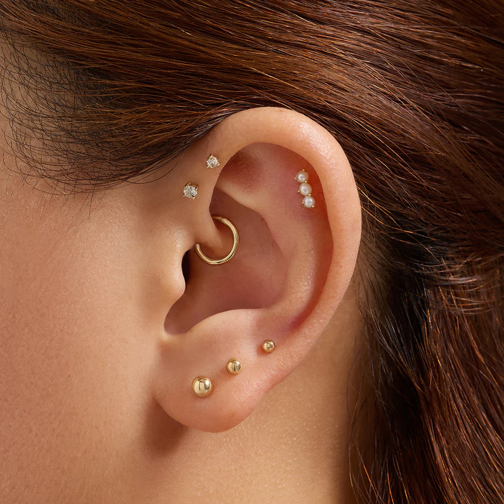 KYNSLEE | 14K Yellow Gold Triple Pearl Piercing Earring Front