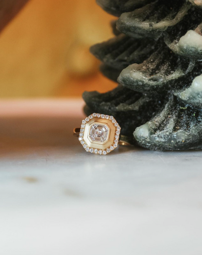 18K Yellow Gold Invisible Setting Brushed Diamond Ring